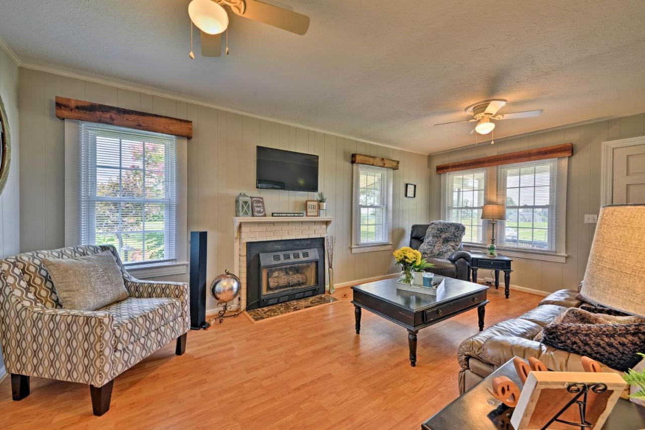 Peaceful Elkin Vacation Rental About 17 Mi To Mt Airy! 돕슨 외부 사진