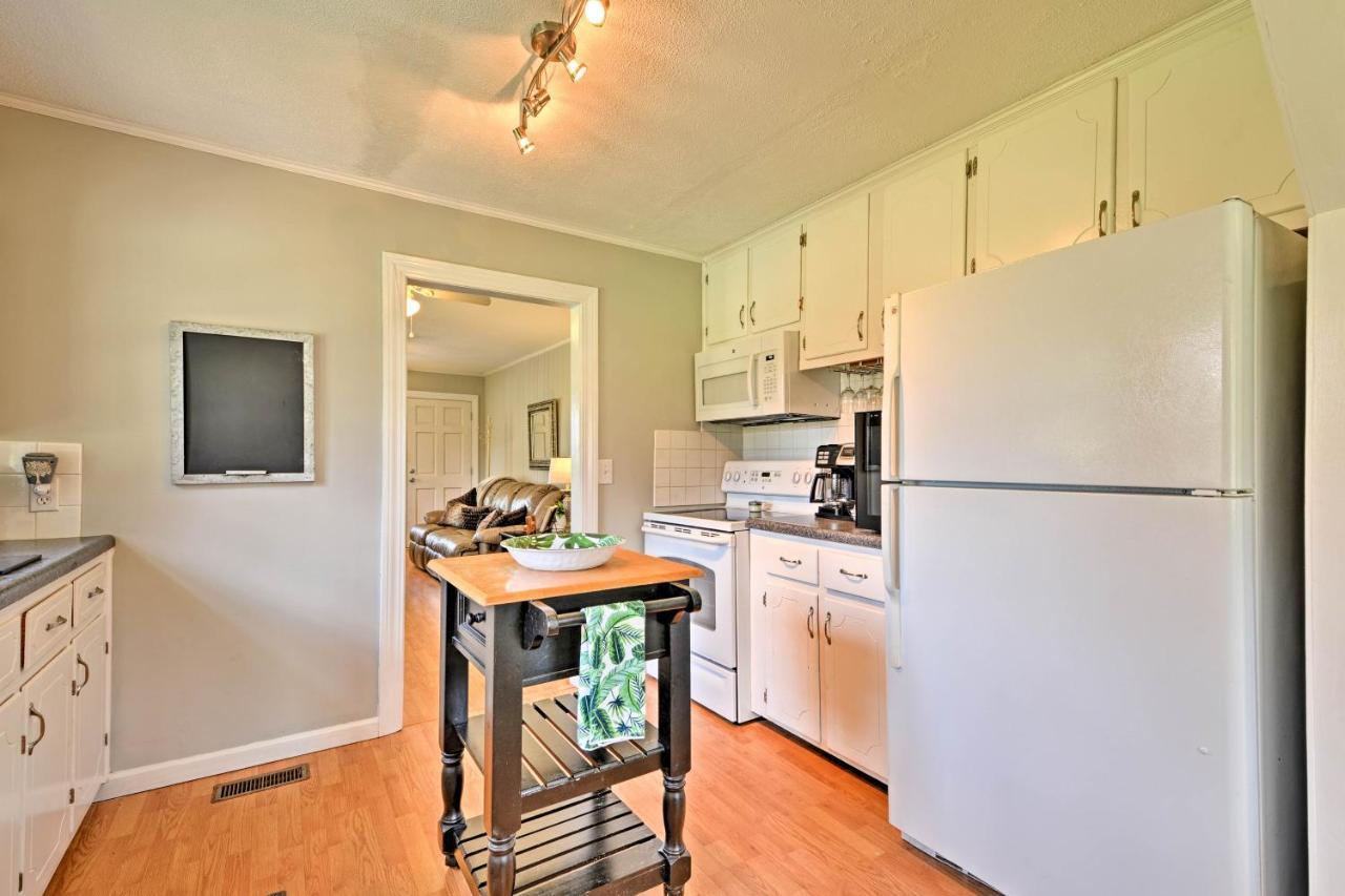Peaceful Elkin Vacation Rental About 17 Mi To Mt Airy! 돕슨 외부 사진