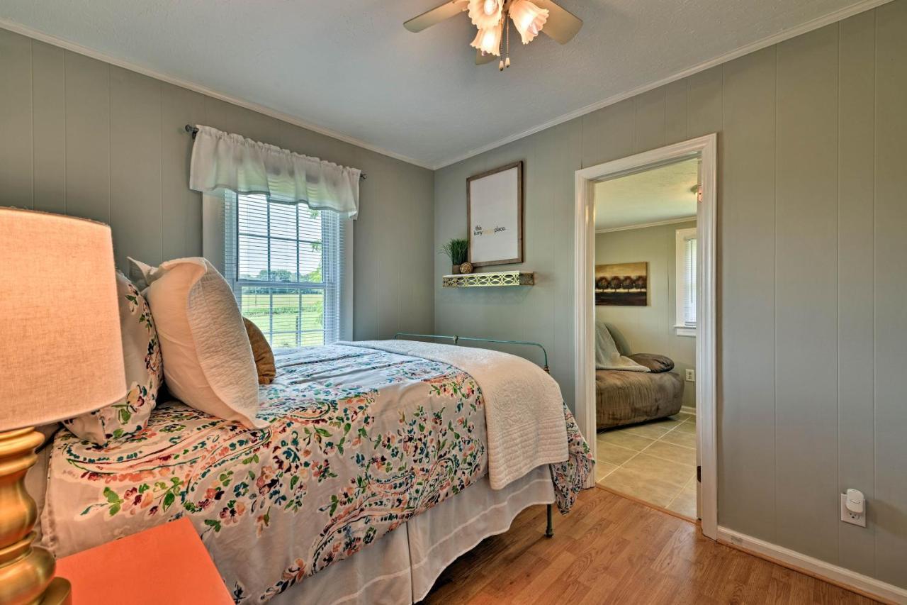 Peaceful Elkin Vacation Rental About 17 Mi To Mt Airy! 돕슨 외부 사진