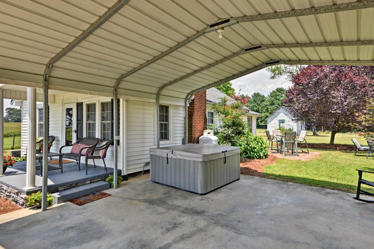 Peaceful Elkin Vacation Rental About 17 Mi To Mt Airy! 돕슨 외부 사진
